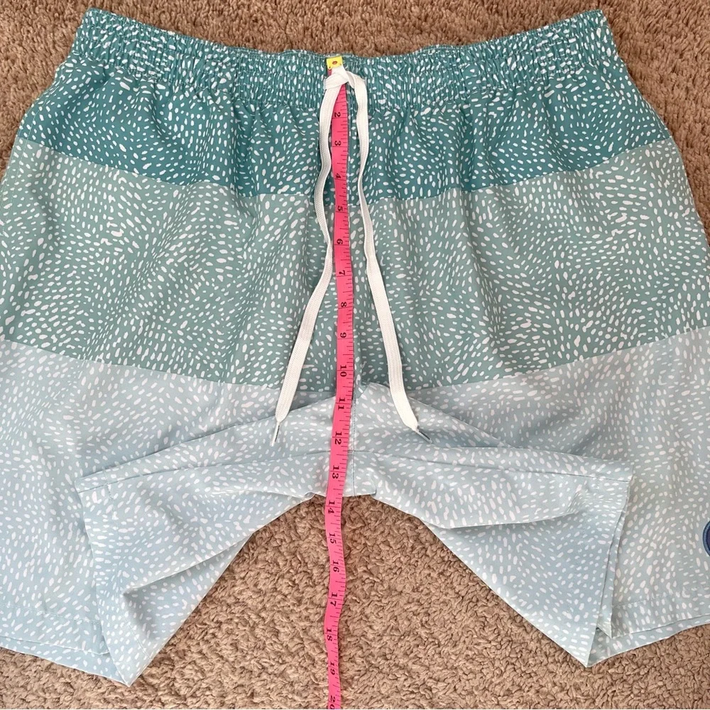 Chubbies The Classic Swim Trunk 7” Whale Sharks Swimsuit Men’s Size XXL